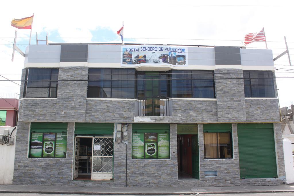 Hostel Sendero De Volcanes Latacunga Luaran gambar