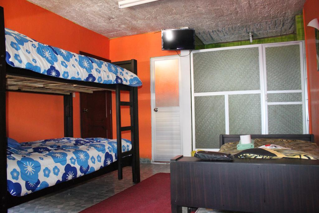 Hostel Sendero De Volcanes Latacunga Luaran gambar
