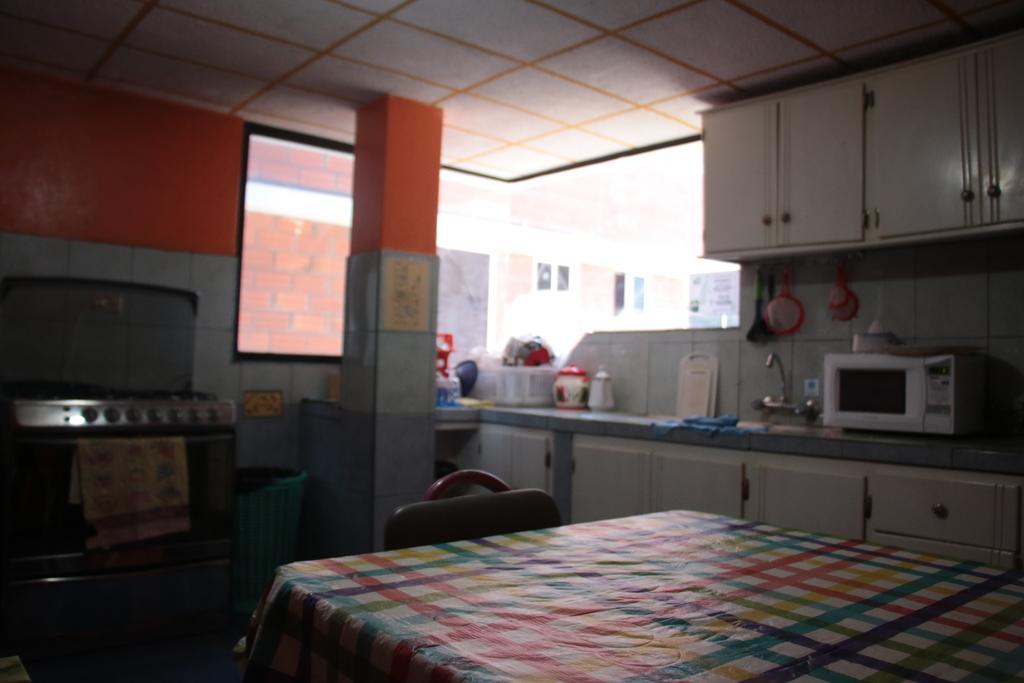 Hostel Sendero De Volcanes Latacunga Luaran gambar